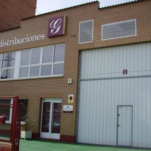 Fachada principal de nuestra nave logística